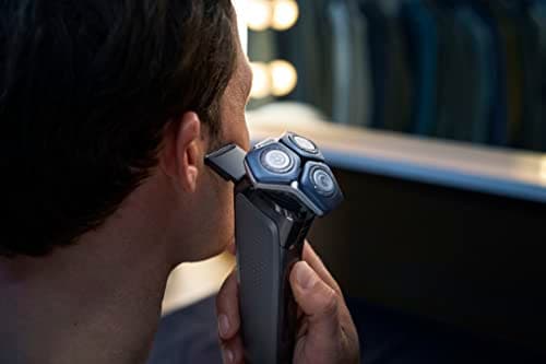 Philips Norelco Shaver 7600, Rechargeable Wet & Dry Electric Shaver with SenseIQ Technology, Quick Clean Pod, Travel Case & Pop-up Trimmer, S7886/84 12