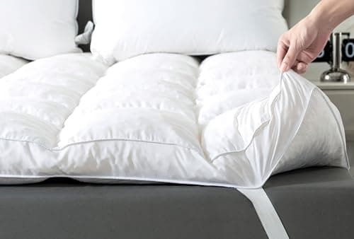 WhatsBedding 3 Inch Memory Foam Mattress Topper King Size for Pressure Relief, Fluffy & Soft Shredded Memory Foam Filled Pillow Top, 78x80in