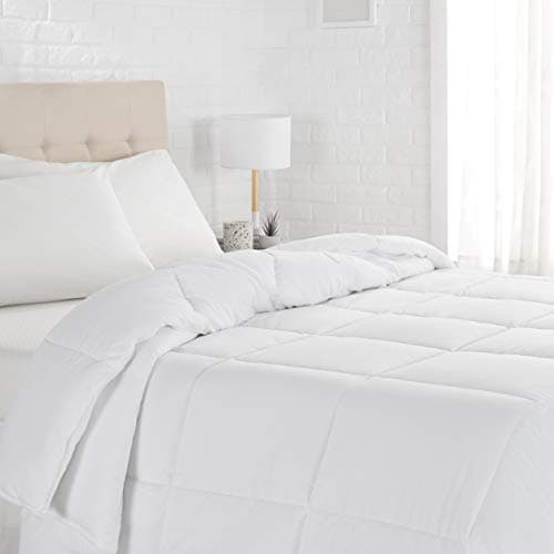 Amazon Basics White Down Alternative Comforter and Duvet Insert with Corner Tabs, Machine Washable, Twin, Light