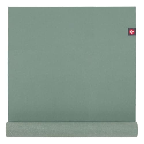 Manduka eKO Superlite Yoga Mat for Travel - Lightweight, Easy to Roll and Fold, Durable, Non Slip Grip, 1.5mm Thick, Leaf Green, 71" x 24"