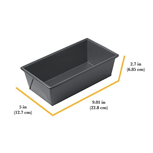 Chicago Metallic Professional 1-Pound Non-Stcik Loaf Pan, Perfect for pound cakes, meat loafs and more! Measures 8.5-Inch-by-4.5 Inch 2