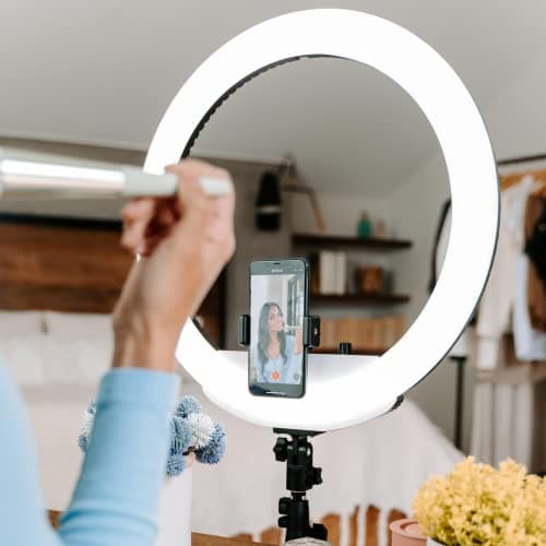 Lume Cube Cordless LED Ring Light for Smartphones and Cameras |18” Circle Light with Stand and Phone Holder | Portable Ring Light + 6.5 ft Tripod Stand w/Mount | Also Includes Batteries & Carry Case 7