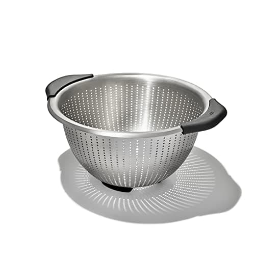 OXO Good Grips Stainless Steel Colander, 5 qt. Capacity, Strainer with Non-Slip Handles, Kitchen Colander for Pasta and Vegetables, Nesting Stainless Steel Strainer and Sieve 8