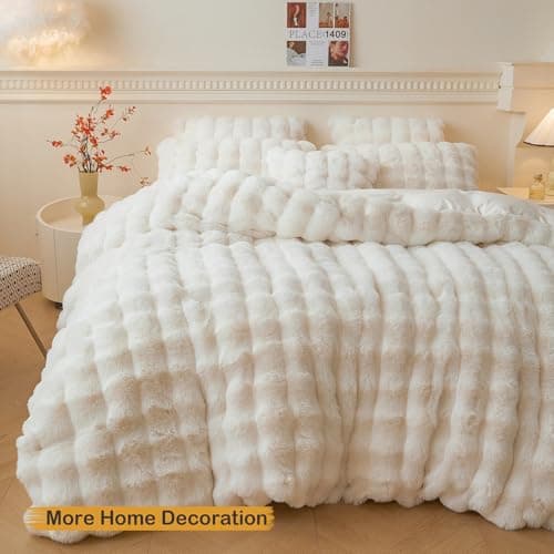 LIFEREVO 2 Pack Fluffy Faux Rabbit Fur Pillow Cases, Luxury Soft Plush Shaggy Bubble Pillowcases Standard Size with Zipper Closure, Furry Fuzzy Ivory Long Pillow Shams Bedroom Living Room 20x26, Beige 7