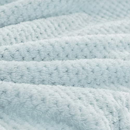 BEDELITE Travel Blanket with Bag, Ultra-Soft Jacquard Fleece Blanket with Luggage Sleeve & Backpack Clip, Airplane Blanket Travel Essentials, Blue 6