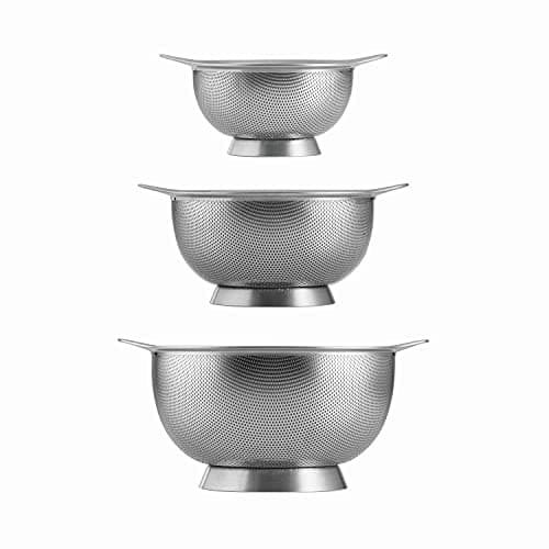 Tramontina 3-Pack Stainless Steel Colander Set for Kitchen, 1.25 Qt, 2.5 Qt & 4.5 Qt Food Strainers for Salads, Fruits, and more