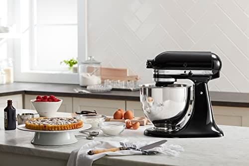 KitchenAid Artisan Series 5 Quart Tilt Head Stand Mixer with Pouring Shield KSM150PS, Onyx Black 6