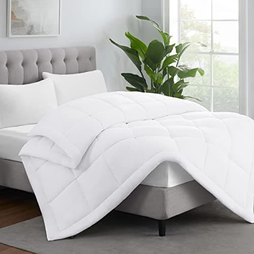 Serta ComfortSure Down Alternative Comforter, Soft Box Stitched Duvet Insert, Quilted Full Comforter with 4 Corner Tabs, All Season Bedding, White