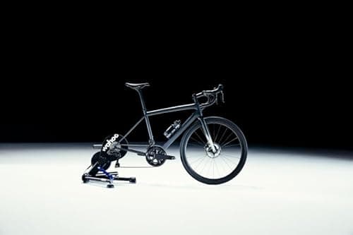 Wahoo KICKR V6 Smart Indoor Trainer 7