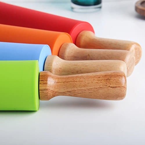 Silicone Rolling Pin with Wooden Handle - Non Stick Surface Dough Roller-roller pins for baking Pastry,Pizza,Fondant,Tortilla, Bread Crus& Christmas Cookies Supplies Gift for Home Bakers. 5