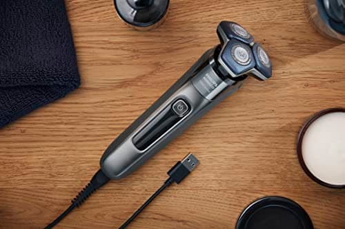 Philips Norelco Shaver 7200, Rechargeable Wet & Dry Electric Shaver with SenseIQ Technology and Pop-up Trimmer, S7887/82 9