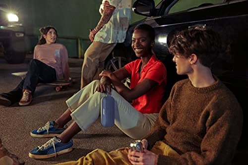 Bose SoundLink Flex Bluetooth Speaker, Portable Speaker with Microphone, Wireless Waterproof Speaker for Travel, Outdoor and Pool Use, Stone Blue 6