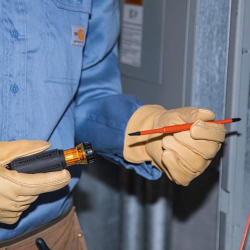 Klein Tools 32288 Insulated Screwdriver, 8-in-1 Screwdriver Set with Interchangeable Blades, 3 Phillips, 3 Slotted and 2 Square Tips 5
