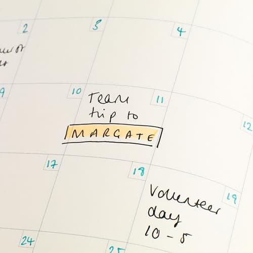 Papier Undated Daily Planner - Pink, 8.46"L x 6.02"W | Hardback Cover Notebook Diary, Write Personal & Work To-Do Lists & Organize Priorities | Includes Day Per Page Checklist, Monthly Views & Gridded Notes Pages 5