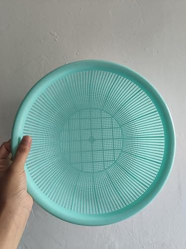 8 pcs Plastic Wash Basket Round Perforated Colander Wash Vegetables and Fruits Drain Cooked Pasta Kitchen Essentials Food Strainer Basket Strainer Kitchen Blue pink green red 5