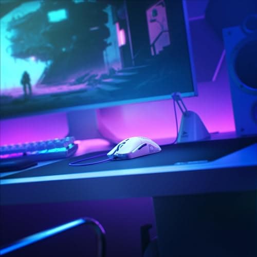 Glorious Model O Wired Gaming Mouse 67g Superlight Honeycomb Design, RGB, Pixart 3360 Sensor, Omron Switches, Ambidextrous - Matte White 6