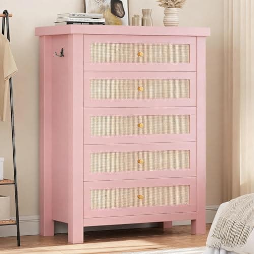 Natural Rattan Dresser for Bedroom with 5 Drawers, Wood Boho Chest of Drawers with Gold Metal Handle, Matte Top Bedroom Tall Dresser with Large Drawers for Living Room, Closet, Hallway, (Pink)