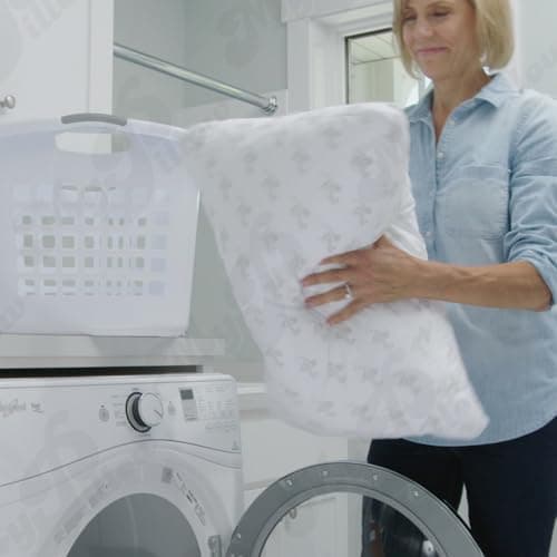 MyPillow Bedding Bed Pillows for Sleeping Standard Size, Perfect for Back, Stomach or Side Sleepers - My Pillow Classic Pillow [Standard, Medium] 7