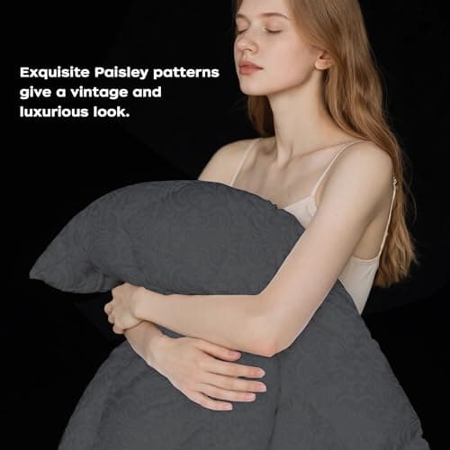 puredown® Goose Feather Comforter,Duvet Insert, Gusseted Ultra-Soft Noiseless Shell Medium Warmth Bedding Comforters (Black-All Season, Queen) 7