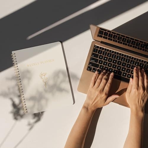 Beautiful Daily and Weekly Planner - To Do List Notebook to Easily Organize Your Agendas And Boost Productivity in School Or At Work - Stylish College or Office Supplies For Women 7