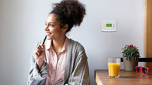 Honeywell Home RTH2510B1018 7-Day Programmable Thermostat 9