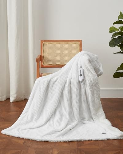 Garvee Heated Blanket Throw, Waffle Electric Throw Blankets with ETL Certified, Soft Flannel Heating Blanket for Couch, 4 Heat Levels, Auto Off, Machine Washable, White, 50" x 60"