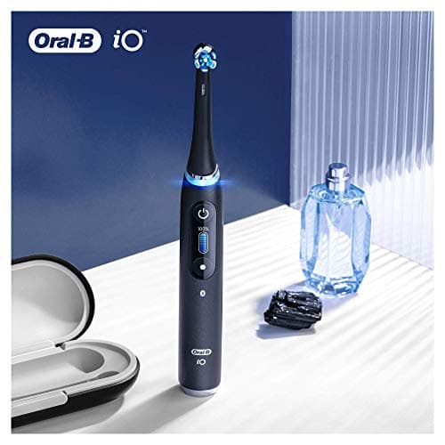 Oral-B iO Ultimate Clean Electric Toothbrush Head, Twisted & Angled Bristles for Deeper Plaque Removal, Pack of 4, Suitable for Mailbox, Black 7
