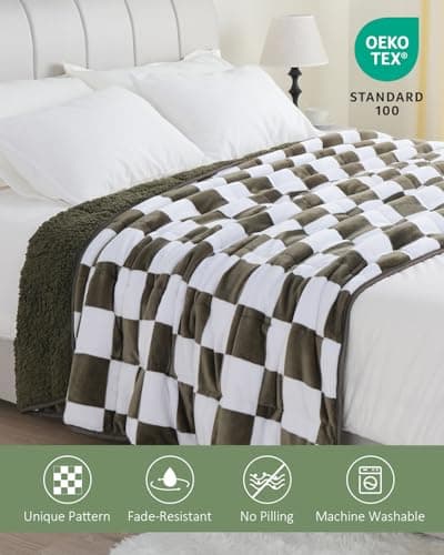 Stiio Sherpa Fleece Weighted Blanket for Adults 15 lbs Queen Size, Checkered Pattern Soft Fuzzy Warm Weighted Blankets for Calm and Sleep, Decorative Heavy Blanket, 60”x 80" Plaid Green 5