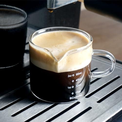 BCnmviku 2 PACK Espresso Glass Measuring Cup Triple Pitcher Milk Cup 75ML Espresso Cups with Handle Shot Glass with V-Shaped Mouth Clear Accessories Milk Frothing Pitcher (2) 2