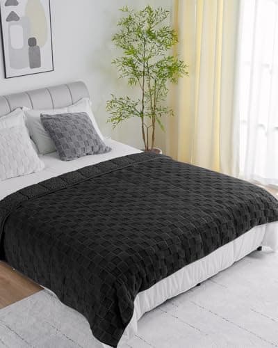 Uttermara Weighted Blankets for Adults Queen Size, 15lbs 60x80 inches Blanket with Soft Warm Plush Jacquard Sherpa, Washable Thick Heavy Throw for Sleep, Anxiety and Calming, Black 5
