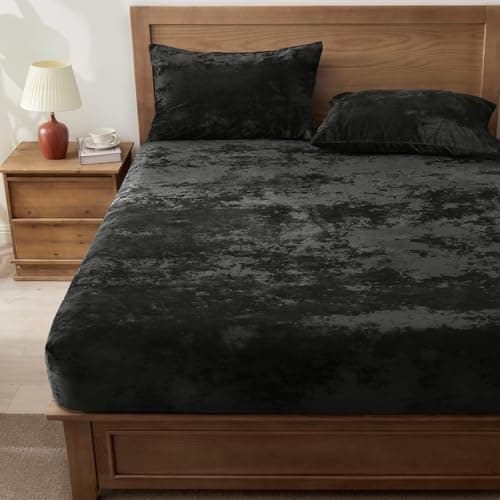 BEDELITE Velvet Fitted Sheet and Pillowcases Set, Luxury Soft Fuzzy Bottom Sheet with Reinforced Elastic Corner Straps, Deep Pocket up to 15 Inch, 1 Fitted Sheet and 2 Pillowcases (Queen, Black) 9