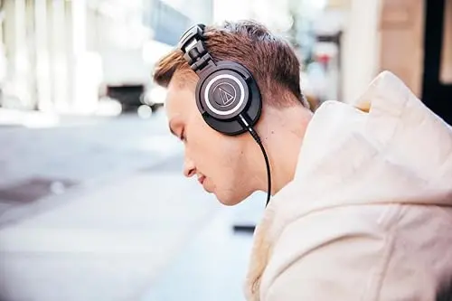 Audio-Technica ATH-M50X Professional Studio Monitor Headphones, Black, Professional Grade, Critically Acclaimed, with Detachable Cable 16