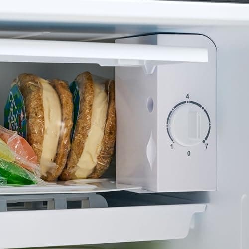 Igloo 3.2 Cu.Ft. Mini Fridge with Freezer - Single Door Compact Refrigerator with Glass Shelves for Homes, Dorms & Offices- Keep Snacks, Drinks & Frozen Foods Cool with Temperature Control Mini Fridge 7