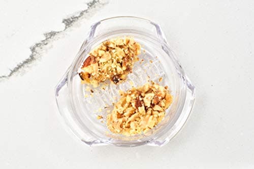 Nextrend Garlic Twister 4th Gen – Garlic Mincer & Garlic Press in One - for Ginger, Herbs, Nuts & more, BPA-Free, Dishwasher Safe, 3–5 Clove Capacity - Clear 8