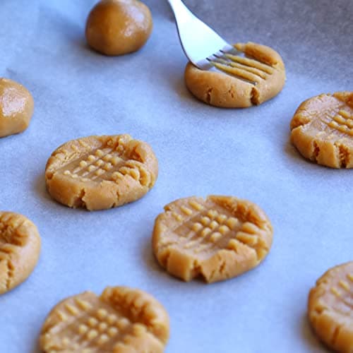 Nostalgia Classic Retro Professional 3.5 Qt Stand Mixer with Tilt Head and Stainless Steel Bowl, Six-Speed, Includes Dough Hooks and Beaters, Aqua 8