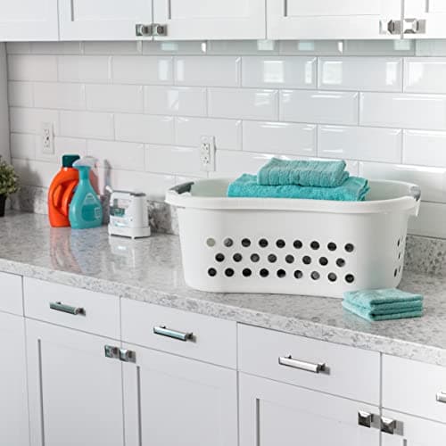 IRIS USA Laundry Basket Hamper Bag, Large Plastic 50L / 1.5 Bushel Dirty Clothes Sorter Bin Organizer for Blankets Bathroom Dorm Bedroom with Ventilation Holes Hip Hold Built-In Carry Handles, White 7