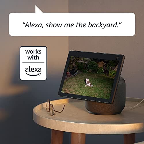 Blink Wired Floodlight Camera, Smart security camera, 2600 lumens, HD live view, enhanced motion detection, built-in siren, Works with Alexa, 1 camera (White) 4