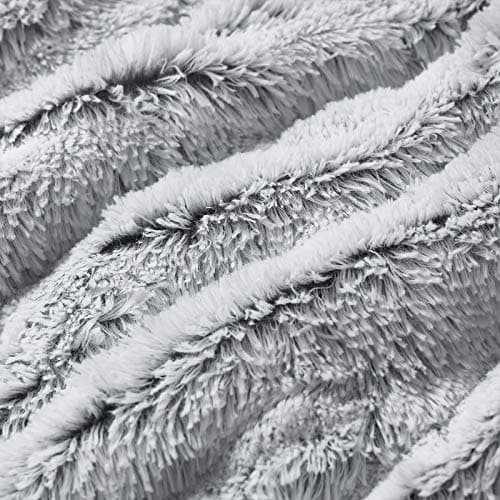 YnM Fuzzy Weighted Blanket (Blue, 50''x60'' 10lbs), Luxury Faux Fur Weighted Blanket Throw, Cosy & Relaxing Blanket, Home Decor Piece 7