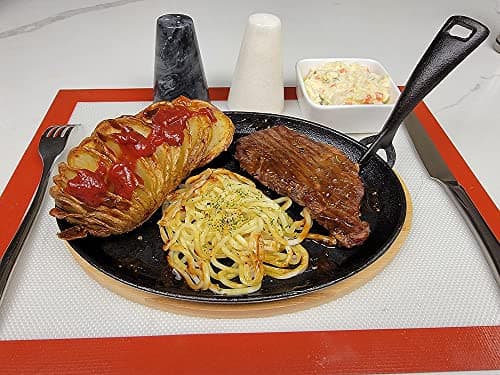 HAWOK Cast Iron Fajita Skillet Japanese Steak Plate with Handle and Bamboo Tray 9