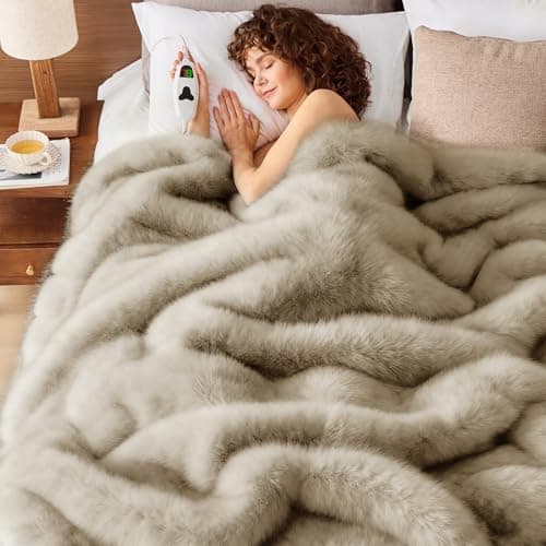 Heated Electric Blanket Throw,Octrot 50"X60" Faux Fur Heating Blanket Luxury Christmas Gifts Heavy Plush with 10 Heats Levels & 8 Hours Auto Off,Super Cozy Warm Fuzzy,Fluffy Decor Winter Warming,Beige