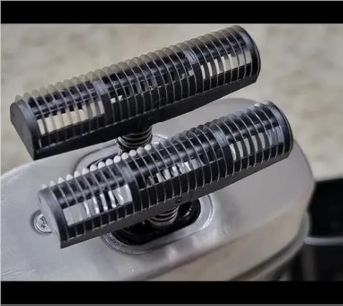 Supreme Trimmer Crunch Lite STF600 | Professional Double Foil Shaver for Men | Cordless & Corded, 60 Min Runtime, Hidden LED Display | Barber Face & Head Finishing Razor 9