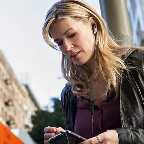 Bose QuietComfort 20 Acoustic Noise Cancelling Headphones, Compatible with Apple Devices, Black (Renewed) 5