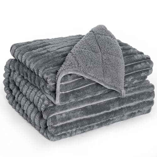 UINIU Sherpa Fleece Weighted Blanket with 3D Ribbed Stripes, 15 lbs Soft Flannel Heavy Throw Blanket for Couch Full Size Bed, Heavy Thick Blankets with Glass Beads, Great for Deep Sleep, 60" x 80"