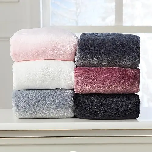 Triodream Micro Fleece Pillowcase Set with Zipper | Ultra Soft Velvet Pillow Cases | Soft Pillowcases and Shams | Flannel Fleece Velour Material | King Size Pillowcases - 20" x 36" - Black' 8