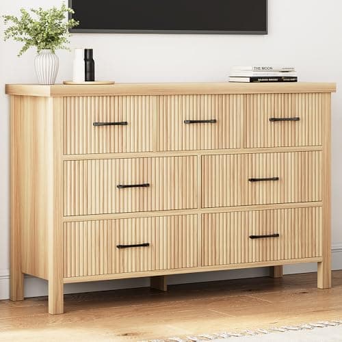 Jocoevol Fluted 7 Drawers Dresser for Bedroom, Modern Chest of Drawers with Metal Handle, Wood Dresser TV Stand, Wooden Closet Clothes Storage Organizer for Living Room, Hallway (Natural Oak)