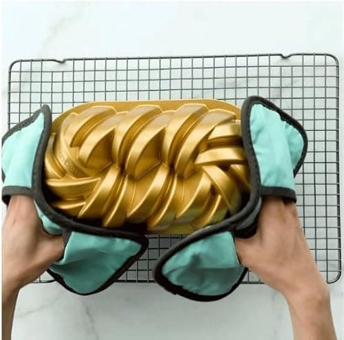 Nordic Ware 43343 Oven Safe Nonstick Baking & Cooling Grid (1/2 Sheet), One Size, Steel 6