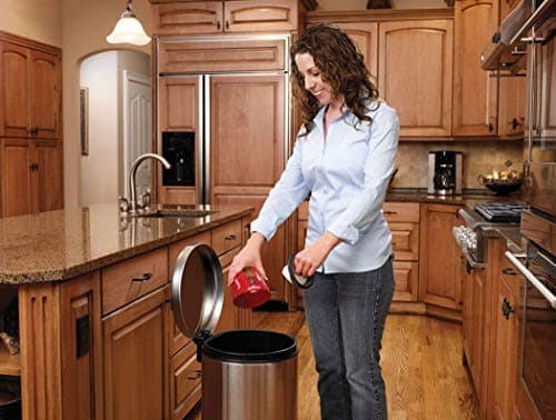 Dirt Devil Scorpion Plus QuickFlip Handheld Vacuum Cleaner, Powerful Suction, Lightweight, Includes Quick Flip Crevice Tool, Corded Portable Vacuum Cleaner 5