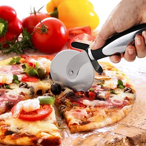 Pizza Cutter Wheel，Mituer 8.2 inch Super Sharp Pizza Cutter, Pizza Slicer With Non-Slip Handle, Stainless Steel Pizza Wheel Cutter, Dishwasher Safe 7