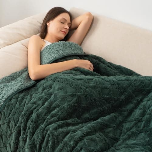 Wemore Weighted Blanket for Adults Twin Size 15 lbs, Dual Sided Soft Fuzzy Jacquard Sherpa Weighted Blankets for Sleeping, Cozy Fluffy Knitted Heavy Blanket for Couch Bed, Dark Green, 60 x 80 inches