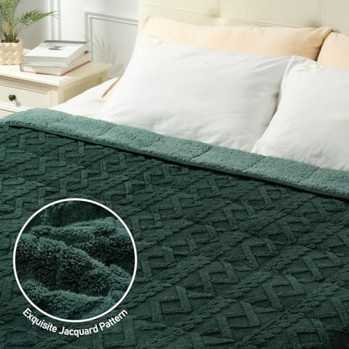 Wemore Weighted Blanket for Adults Twin Size 15 lbs, Dual Sided Soft Fuzzy Jacquard Sherpa Weighted Blankets for Sleeping, Cozy Fluffy Knitted Heavy Blanket for Couch Bed, Dark Green, 60 x 80 inches 5